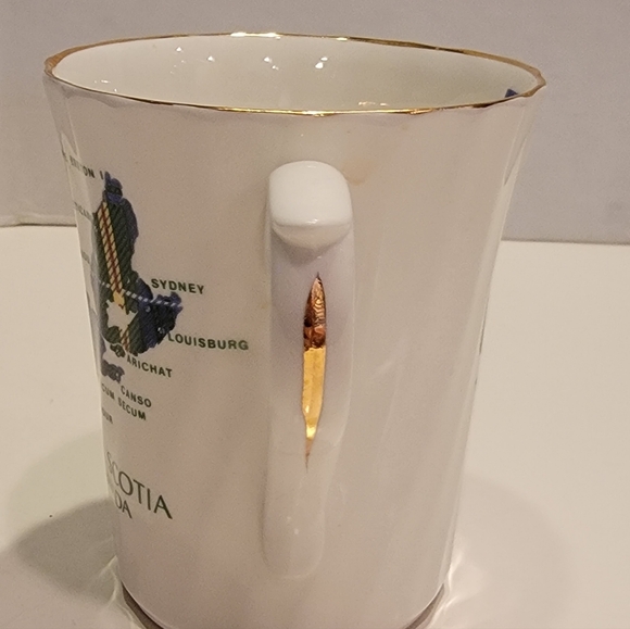 Vintage Crown Warwick Nova Scotia Tartan Canada Souvenir Mug Made In England - Picture 3 of 9